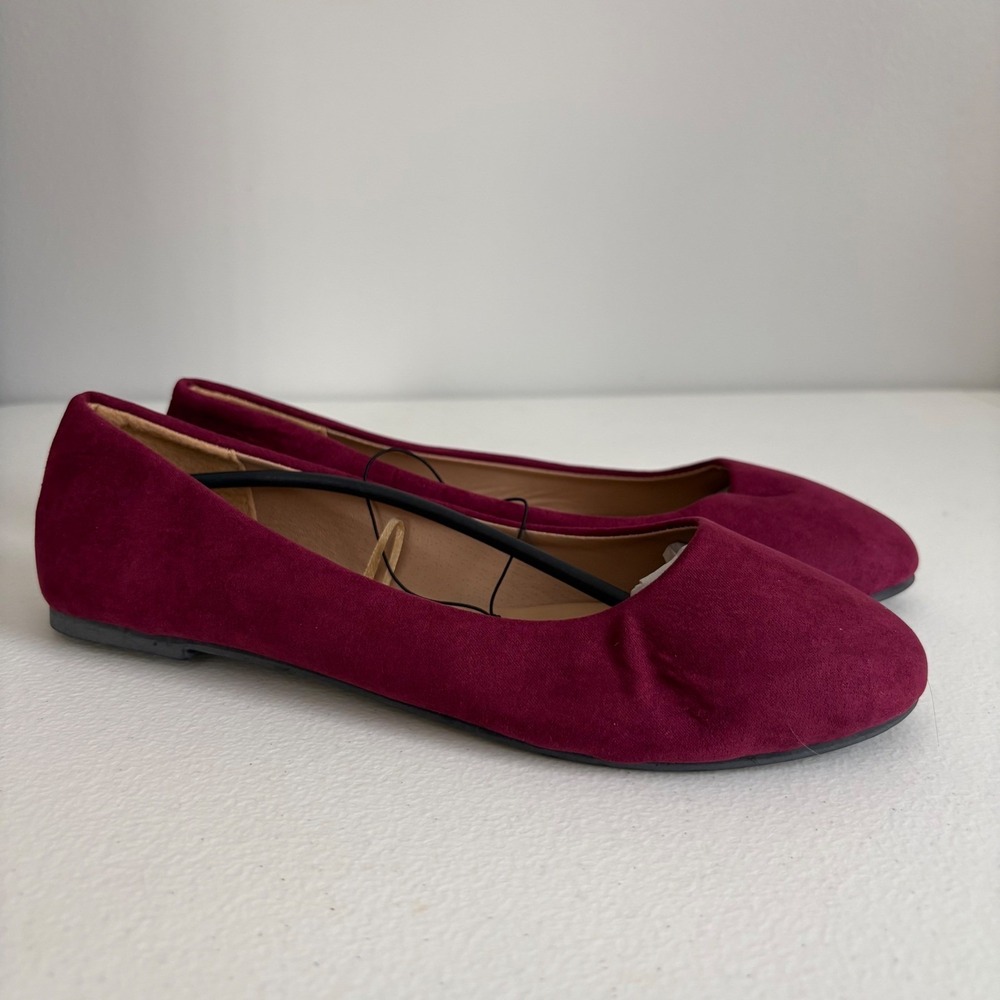 SH18ES Womens‎ Burgundy Faux Suede Ballet Flats Shoes Size 7